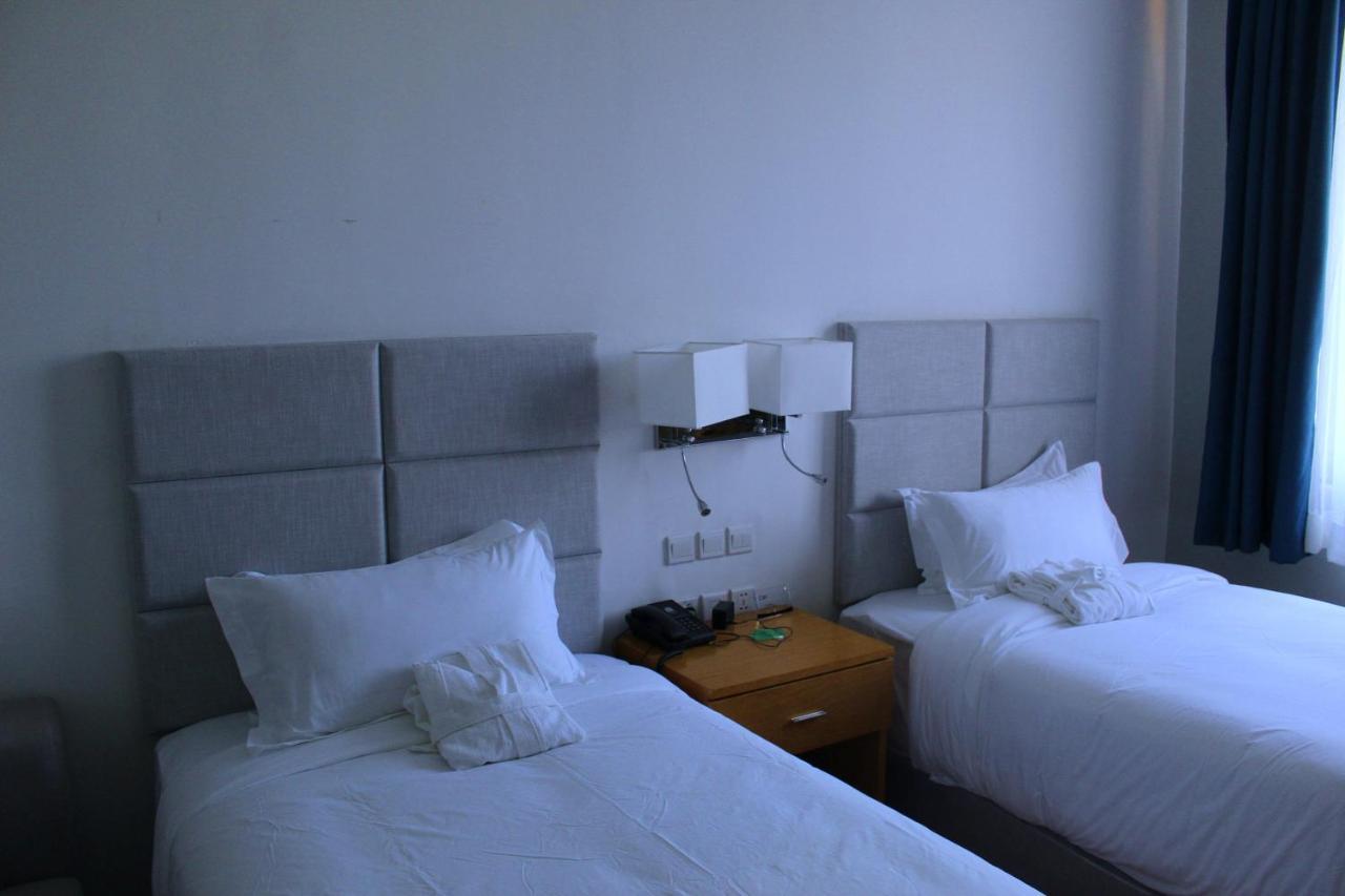 Cot Hotel Addis Ababa Exteriör bild